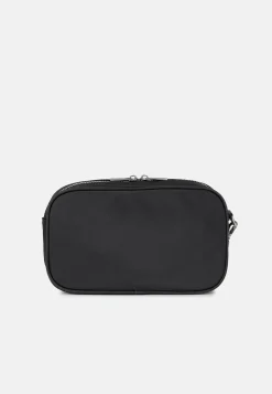 Pochette Clutch En Tissu Technique